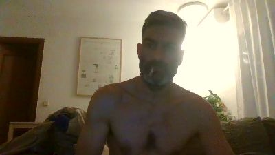 hotreds webcam model stream image