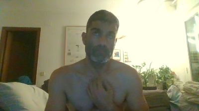 hotreds webcam model stream image