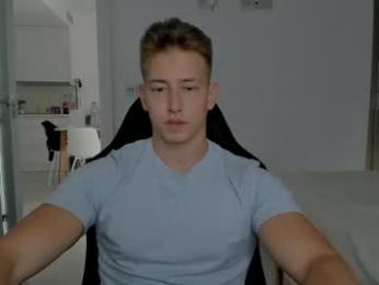 gym_alpha webcam model stream image