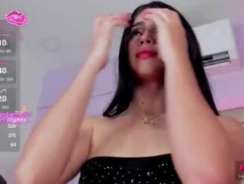 sararoy_ webcam model stream image