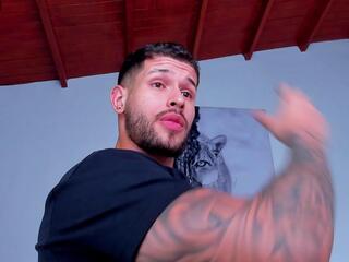 Santos Ramirez webcam model stream image