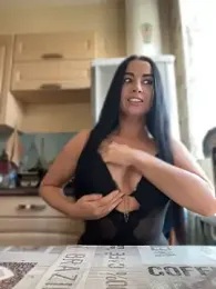 CrazzyChicks webcam stripchat model stream image