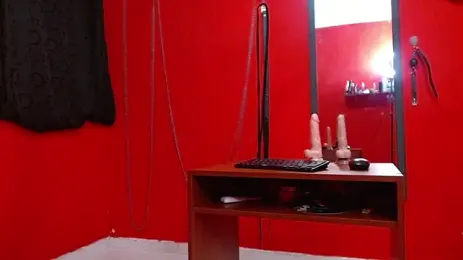 _Emily_Slave_ webcam model stream image