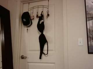 bigbootybullynisha webcam model stream image