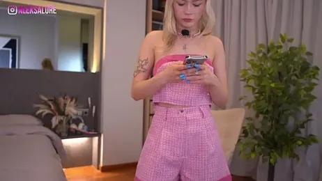 LexieLoree webcam stripchat model stream image