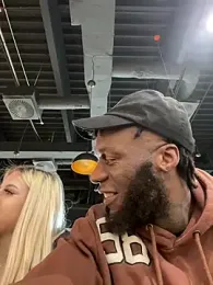 MacTroy webcam stripchat model stream image