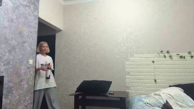 MendyHillyer webcam model stream image