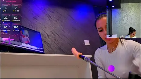 im-your-lovee webcam model stream image