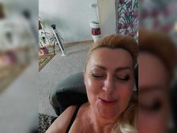 vetlaru webcam bongacams model stream image