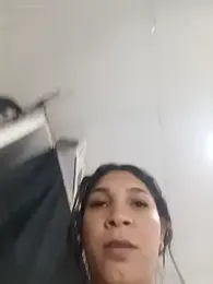 chikivivi- webcam stripchat model stream image