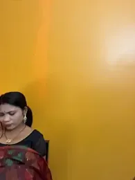 RedQQueen webcam model stream image