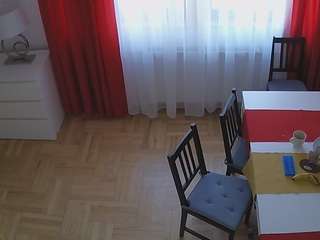 voyeurcam-julmodels-dining-2 webcam model stream image