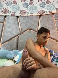 Luxury_Guy webcam model stream image