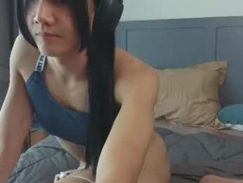 loveypikachu webcam model stream image