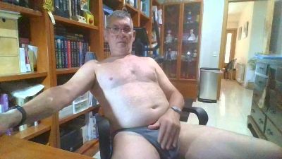 quique185bcn webcam cam4 model stream image