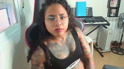 Hot_ama webcam model stream image
