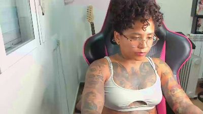 Hot_ama webcam model stream image