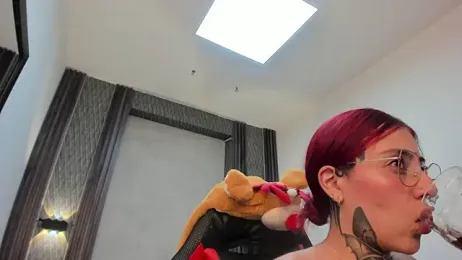 selene_red_ webcam stripchat model stream image