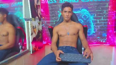 Yoel_Blessed webcam model stream image