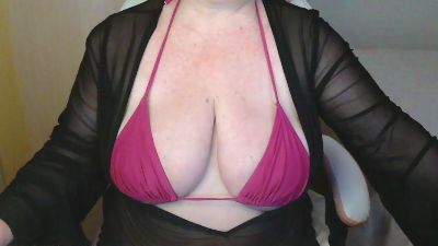 sweet_curvy webcam cam4 model stream image