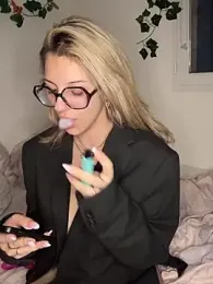 DouceAngela69 webcam model stream image