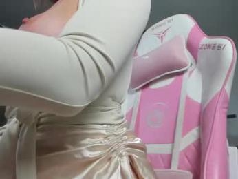 amilia4u webcam chaturbate model stream image