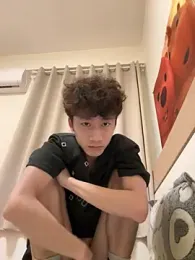 sexyboy-3525 webcam stripchat model stream image