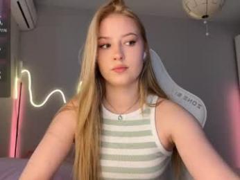 kittyloffe webcam chaturbate model stream image