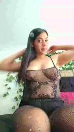 sweet_scarlett_ webcam model stream image