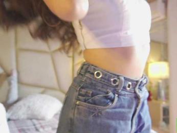 Be-Curiouss webcam model stream image