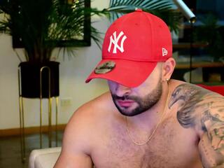 Lukhas webcam model stream image