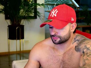 Lukhas webcam model stream image