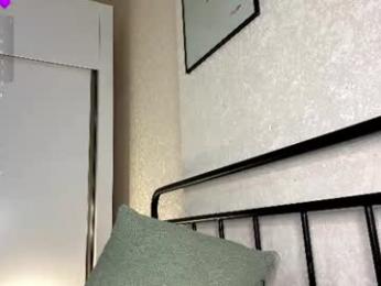 little_style webcam model stream image