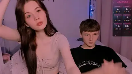 CoddleWeeper_ webcam stripchat model stream image