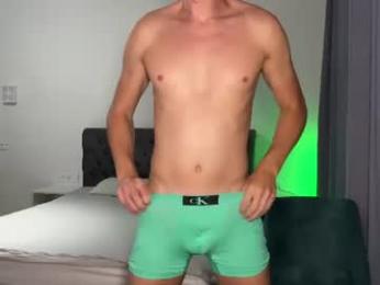 max_shy webcam model stream image