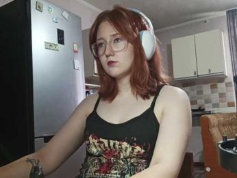 AcidCherry webcam model stream image