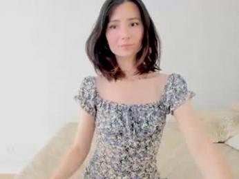 crystalnut webcam model stream image