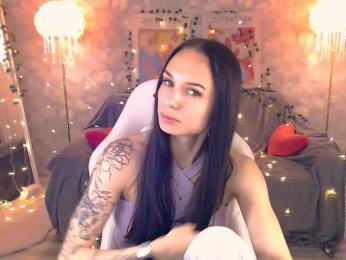 NicoleMerz webcam model stream image