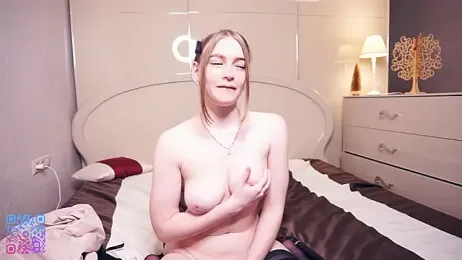 RowenaIanniello webcam model stream image