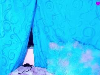 taylorolsen webcam model stream image