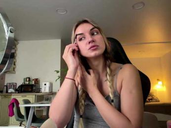 MissyKissy webcam model stream image