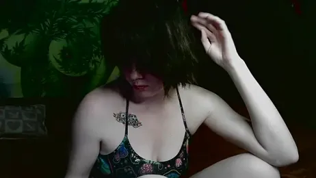 PrettyInPinxx webcam model stream image