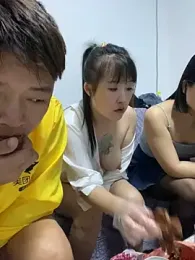 xiaotiantian-10 webcam model stream image