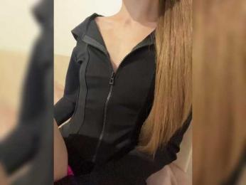 RussAss webcam model stream image
