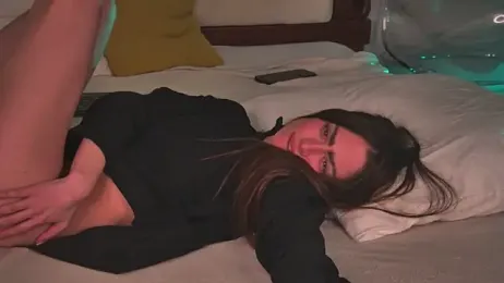 Amanda_River webcam model stream image