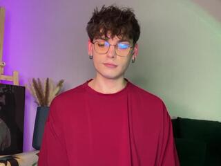 Tayler Wade webcam model stream image