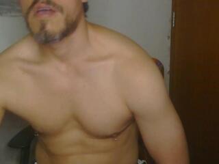 Guiverno webcam model stream image