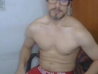 Guiverno webcam model stream image