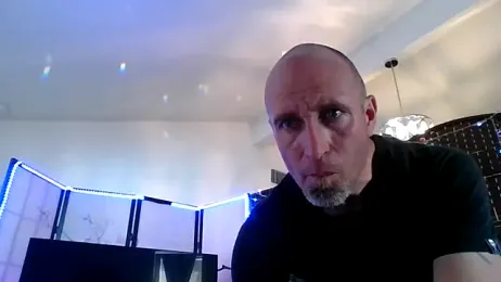 El_Gizmo webcam model stream image