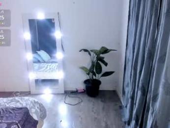 valen_thompson webcam model stream image